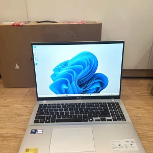 Asus Vivobook X1607CA-MB980W U5-225H/AI/16GB/512GB/16" WUXGA/Win11_Bạc