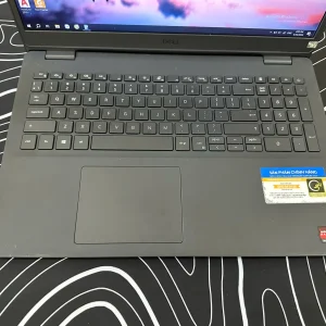 Dell Inspiron 3505 AMD Ryzen 3 3250U/8/256GB Đen Cũ