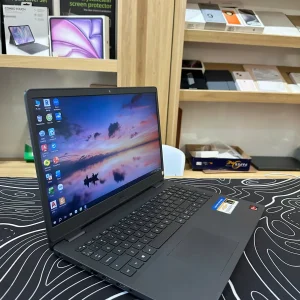 Dell Inspiron 3505 AMD Ryzen 3 3250U/8/256GB Đen Cũ