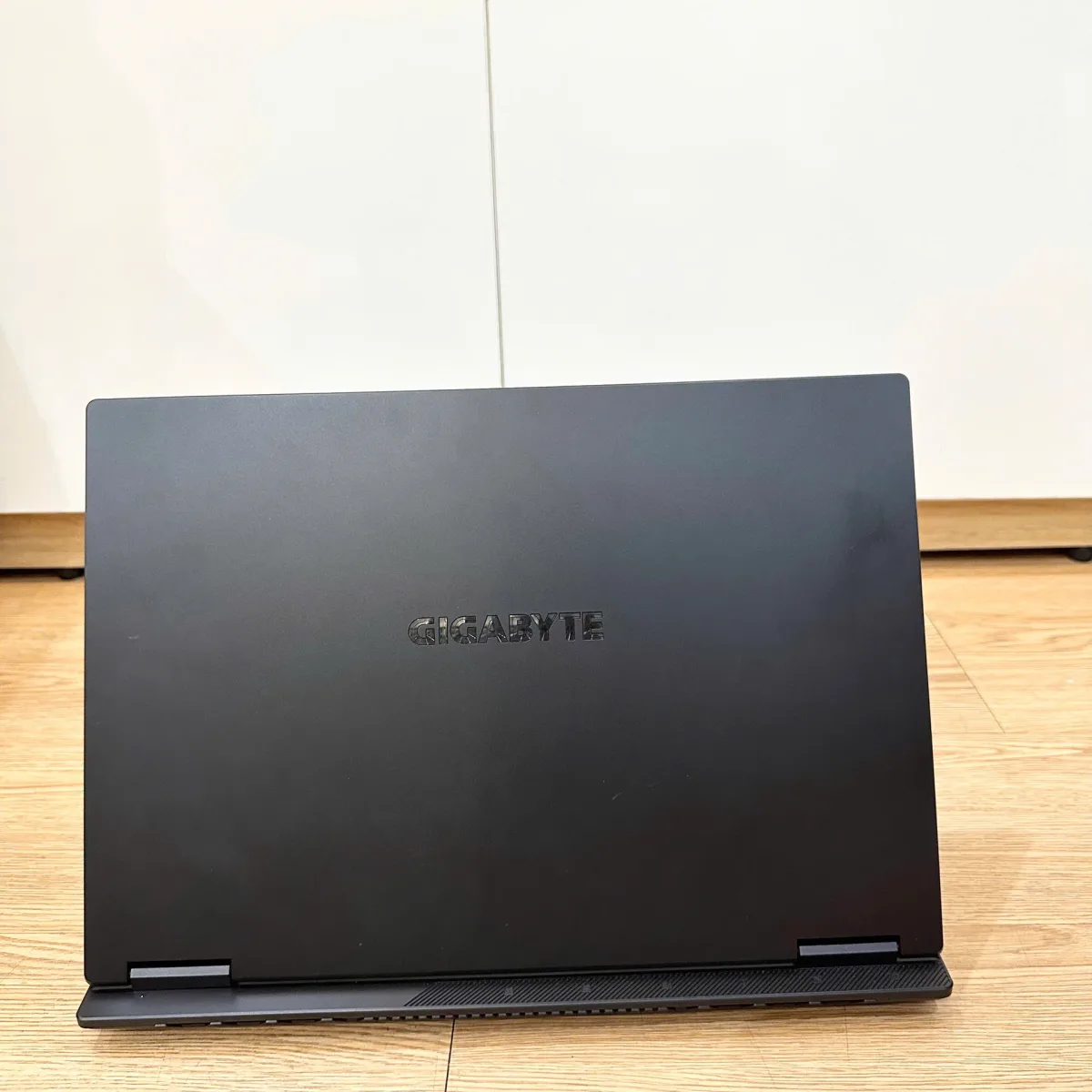 Gigabyte Gaming A16 CWHI3VN864SH I7 13620H/32GB/1TB/16"FHD/RTX5070 8GB Cũ