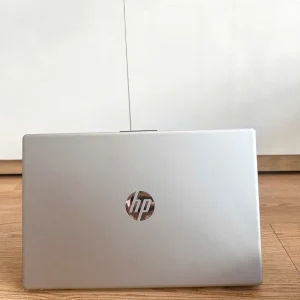 HP 15-fd1058TU U7-155H/AI/16GB/1TB/15.6"FHD/Win11 Bạc Cũ