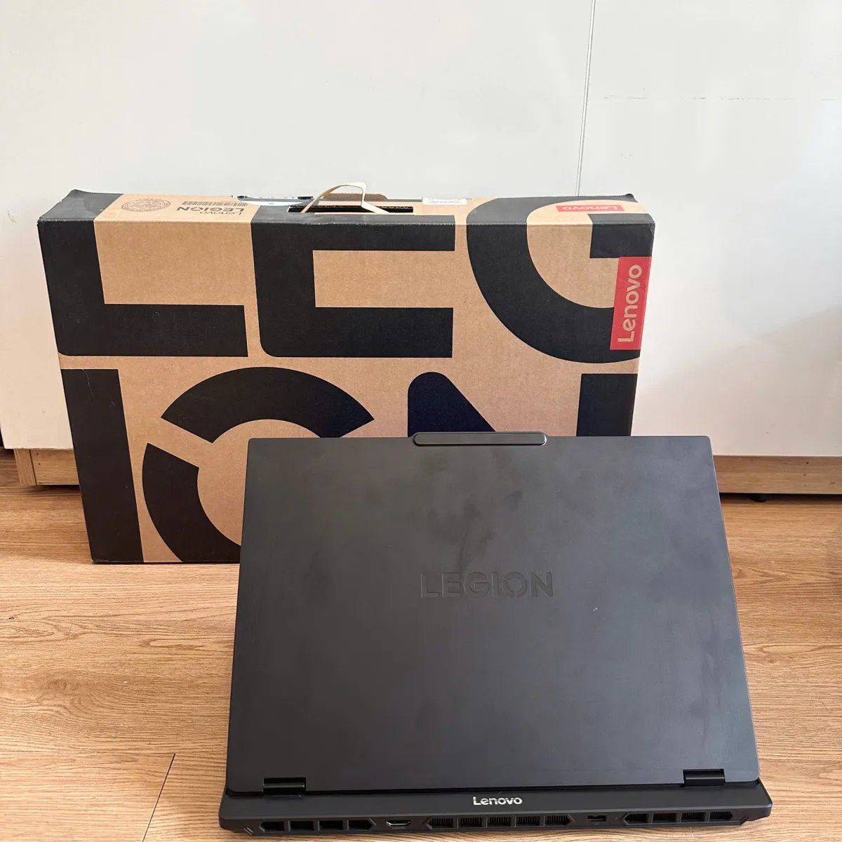 Lenovo Legion 5 15AHP10 AMD Ryzen 7 260 24/512GB RTX5050 15.1 Inch WQXGA OLED/Win11 Đen Cũ Đẹp