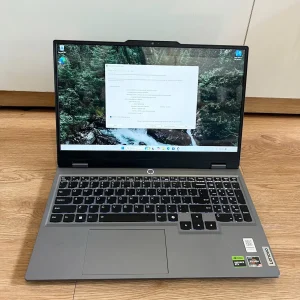 Lenovo LOQ 15ARP9 83JC00M3VN AMD R5-7235HS/16/1TB 15.6 FHD RTX3050 Xám Cũ