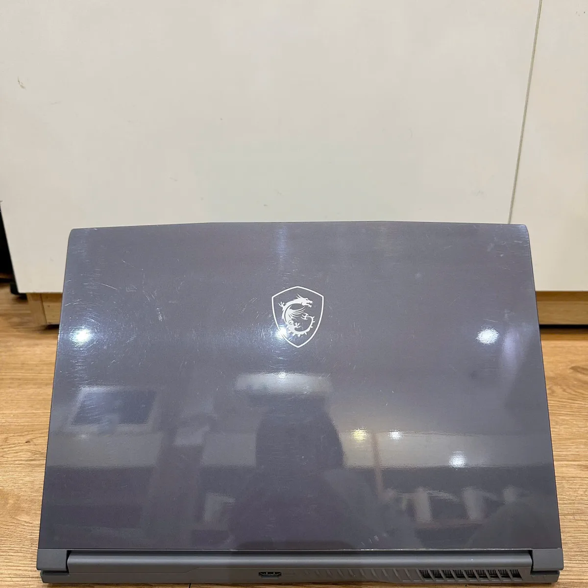 MSI Gaming Thin 15 B13UC-2081VN I5 13420H/16G/512G/15.6FHD/RTX3050 4G/W11 Xám Cũ