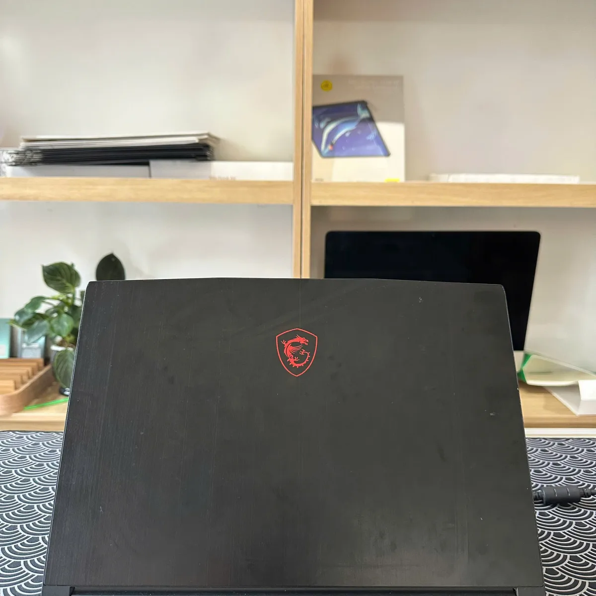 MSI GF63 Thin 10SC I5/1050H/16/512GB GTX1650 Đen Cũ