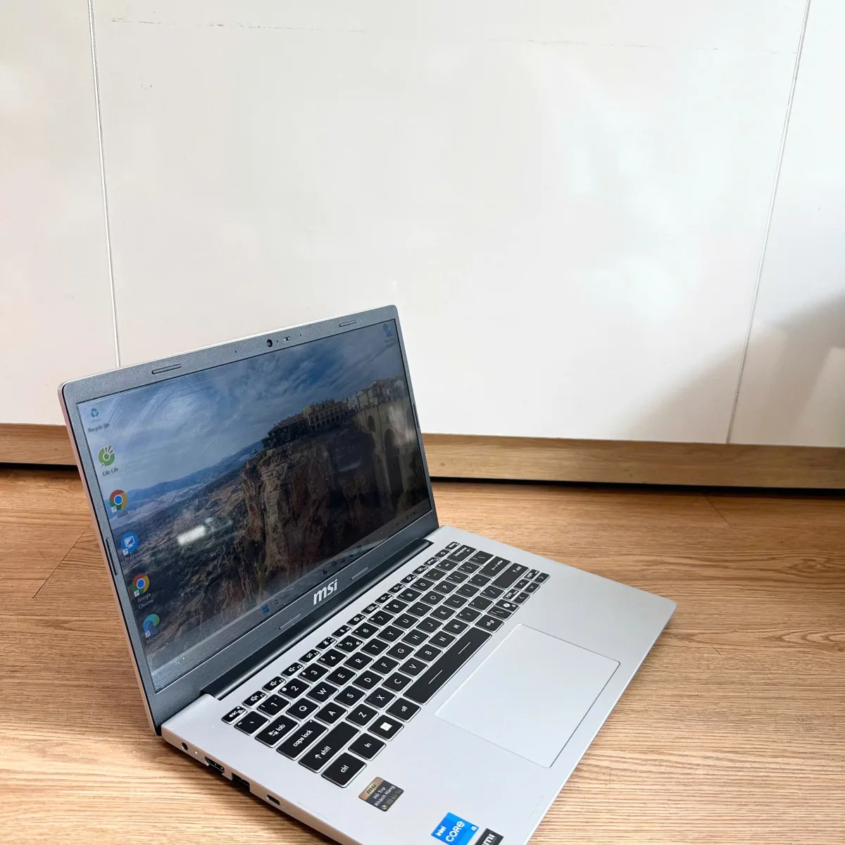MSI Modern 14 F13MG-466VN i5 1334U/16GB/512GB/14" IPS FHD/Win11 Bạc Cũ
