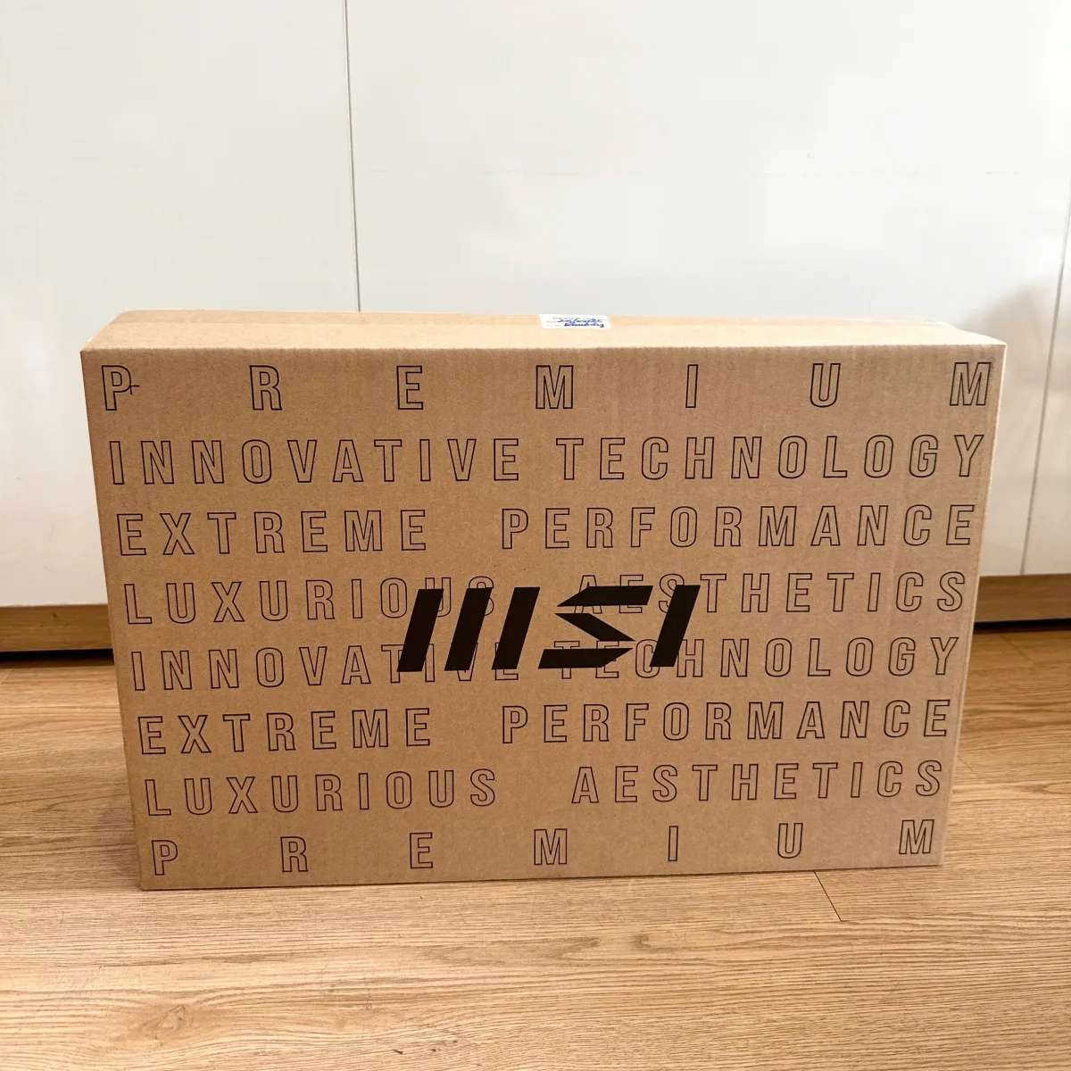 MSI PrestigePro 16 AI B2HVEG 251VN Ultra 7 255H/32/1TB RTX4050 New