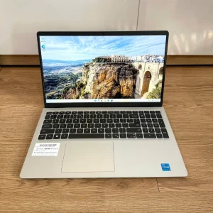 Dell 15 DC15250 I5 1334U/16GB/512GB/15.6"FHD/Win11+HS24+OS365 Bạc Cũ đẹp