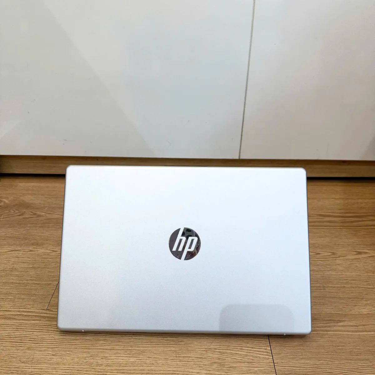 HP 14-em0024AU Ryzen 5-7520U/16GB/512GB/ 14"FHD/Win11 Bạc Cũ đẹp
