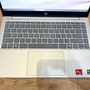 HP 14-em0024AU Ryzen 5-7520U/16GB/512GB/ 14"FHD/Win11 Bạc Cũ đẹp