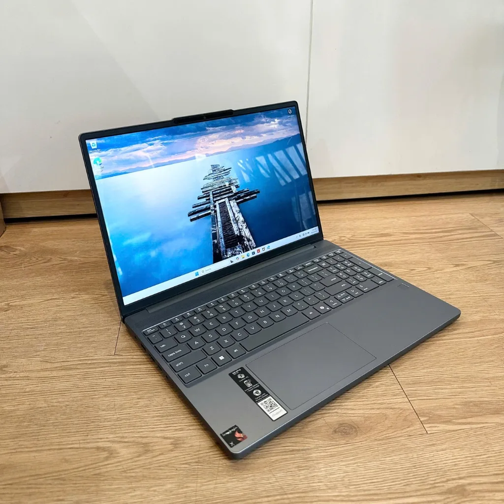 Lenovo IdeaPad Slim 3 15Q8X10 SnapX X1-26-100/AI/16GB/512G/15.3/W11 Xám Cũ đẹp